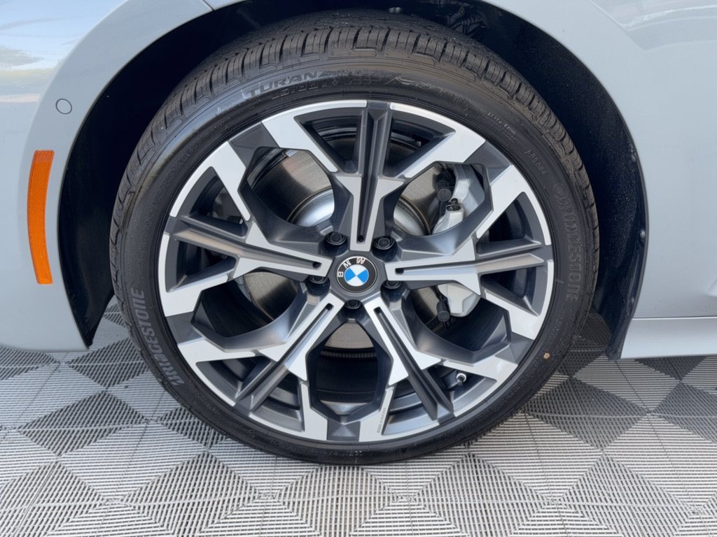 Used 2026 BMW 330i Sedan RWD image 13