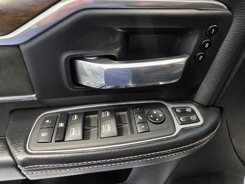 Used 2023 RAM 3500 Laramie AWD/4WD image 25
