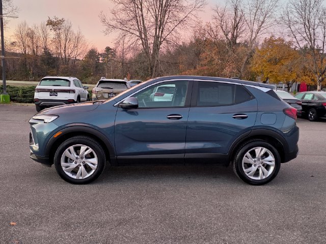 Used 2024 Buick Encore GX Preferred w/ Comfort Package AWD/4WD image 5