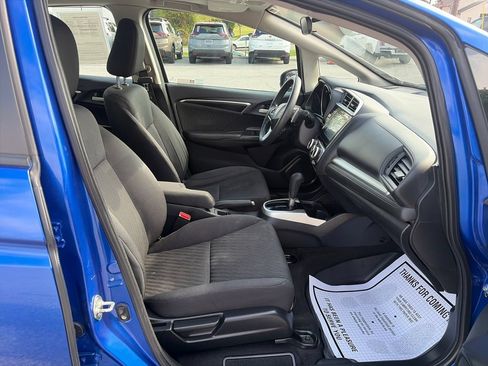 Used 2019 Honda Fit EX image 37