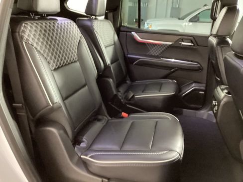 Used 2026 GMC Acadia Denali w/ Super Cruise Package AWD/4WD image 21