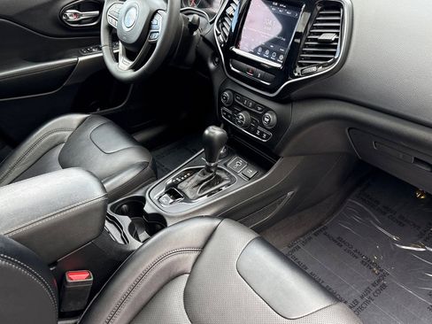 Used 2022 Jeep Cherokee Limited image 13