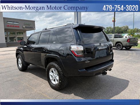 Used 2023 Toyota 4Runner SR5 AWD/4WD image 8