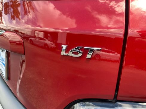 Used 2022 Hyundai Kona Limited FWD image 30