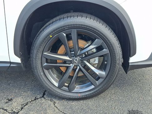 Certified 2023 Lexus NX 450h+ AWD w/ Accessory Package (Z2) image 26