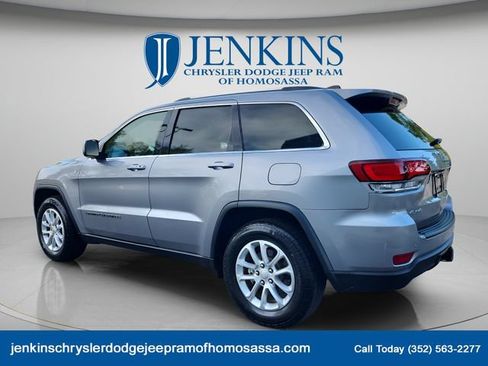 Used 2021 Jeep Grand Cherokee Laredo AWD/4WD image 5