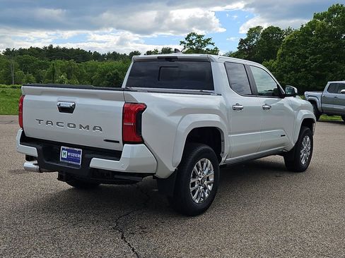 New 2026 Toyota Tacoma Limited AWD/4WD image 3