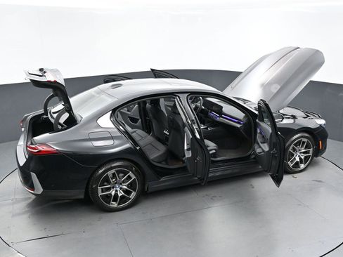 Used 2024 BMW i5 eDrive40i w/ M Sport Package image 45