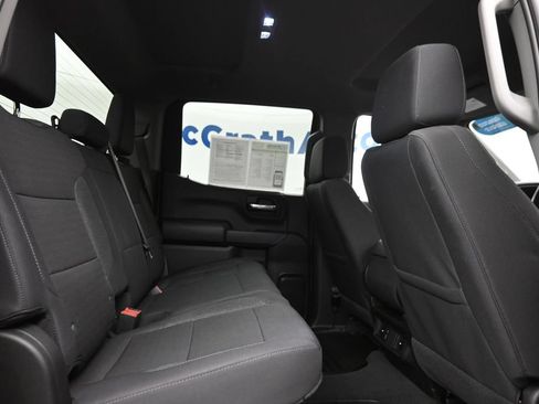 Used 2025 Chevrolet Silverado 1500 Custom Trail Boss AWD/4WD image 10