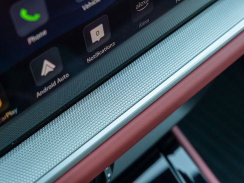 New 2026 Porsche Cayenne image 22