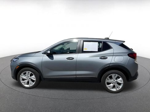 Used 2025 Buick Encore GX Preferred image 9