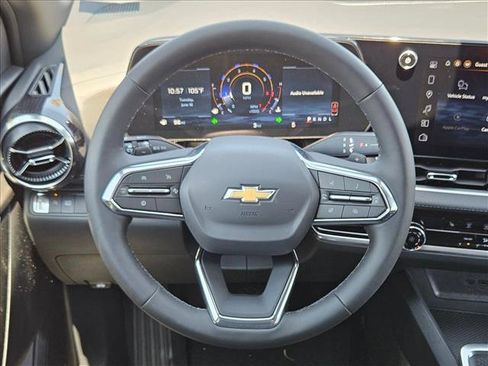 New 2026 Chevrolet Equinox LT FWD image 11