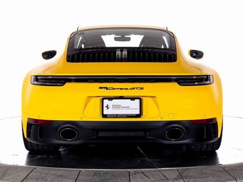 Used 2022 Porsche 911 Carrera GTS w/ Premium Package image 4