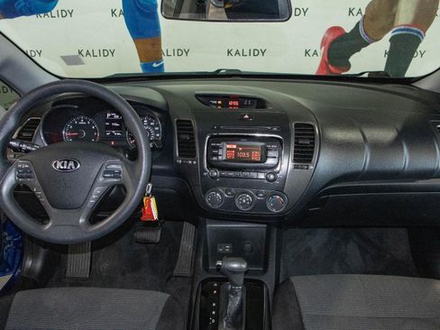 Used 2018 Kia Forte LX image 3