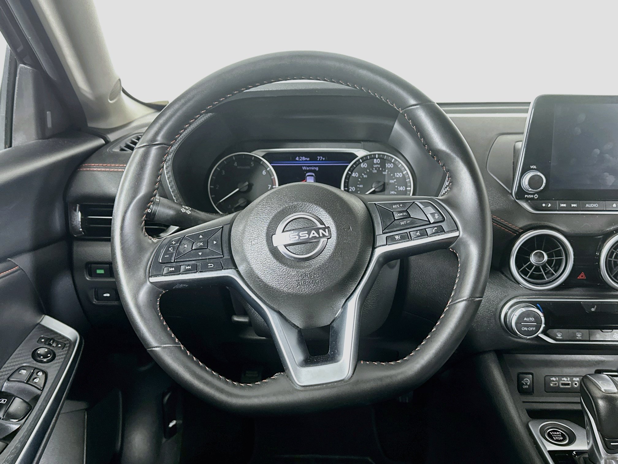 Used 2025 Nissan Sentra SR FWD image 17
