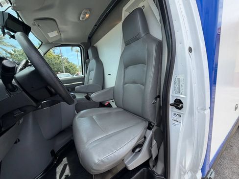 Used 2024 Ford E-350 and Econoline 350 Super Duty w/ Power Windows & Locks Group RWD image 22