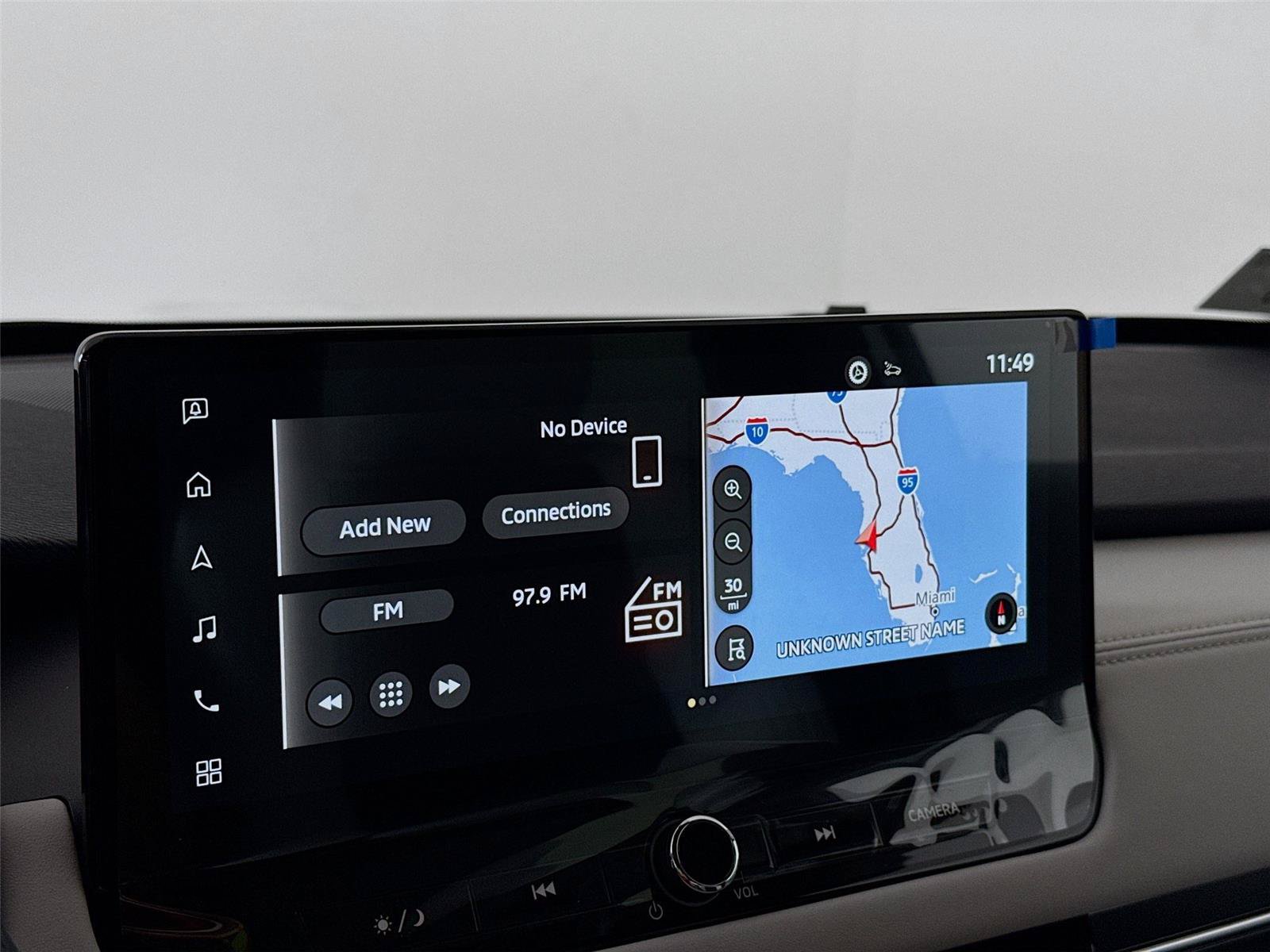 New 2026 Mitsubishi Outlander SE FWD image 14