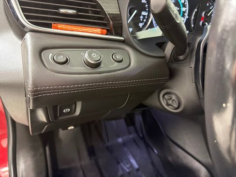 Used 2018 Buick LaCrosse Essence w/ Sun and Shade Package FWD image 15