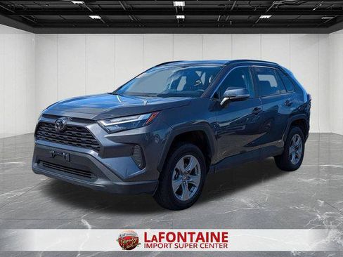 Certified 2025 Toyota RAV4 XLE AWD/4WD image 1