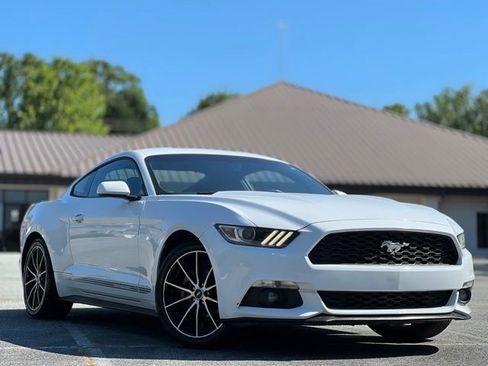 Used 2017 Ford Mustang Coupe w/ Wheel & Stripe Package RWD image 3