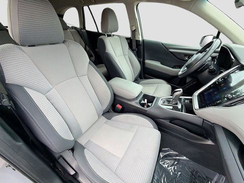 Used 2022 Subaru Outback Premium image 14