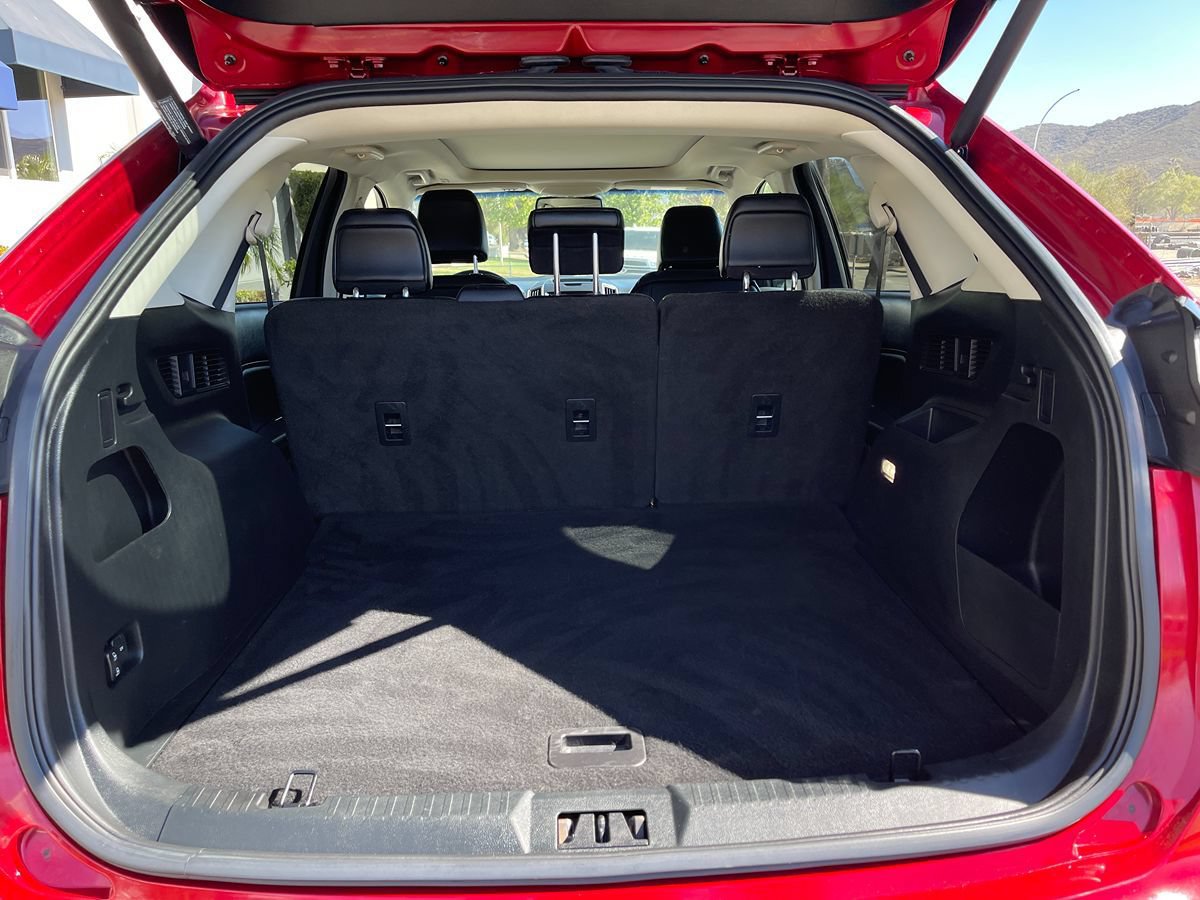 Used 2020 Ford Edge SEL w/ Convenience Package FWD image 10
