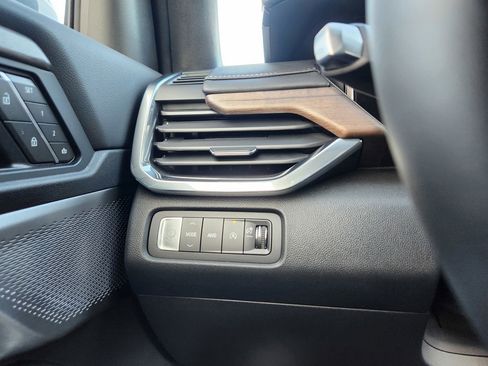 New 2026 GMC Acadia Denali Ultimate image 13