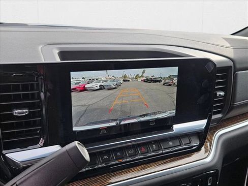 New 2026 GMC Sierra 1500 Elevation image 13