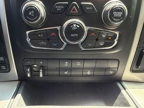 Used 2017 RAM 1500 Classic SLT AWD/4WD image 15