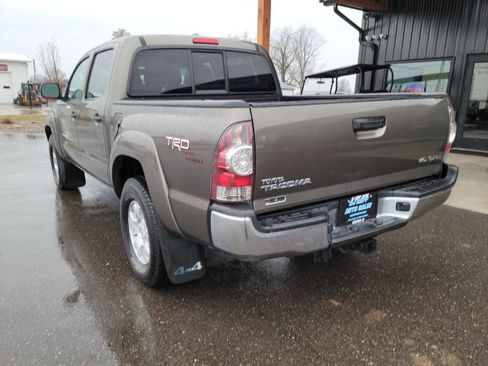 Used 2010 Toyota Tacoma 4x4 Double Cab image 6