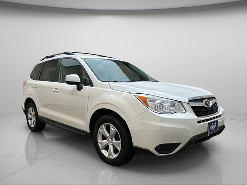 Used 2015 Subaru Forester 2.5i Premium w/ All-Weather Package image 1