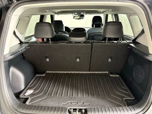 Used 2024 Kia Soul GT-Line w/ Option Group 020 image 18