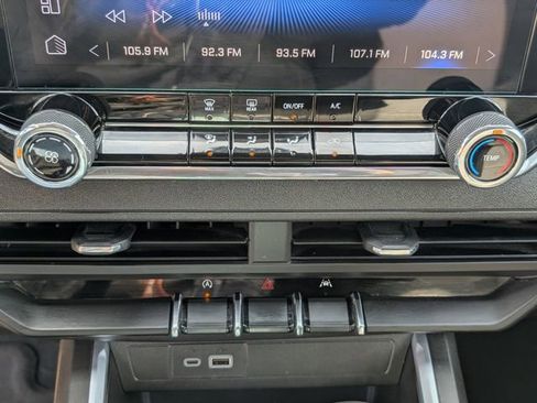 Certified 2024 Chevrolet Colorado Trail Boss w/ Technology Package image 20