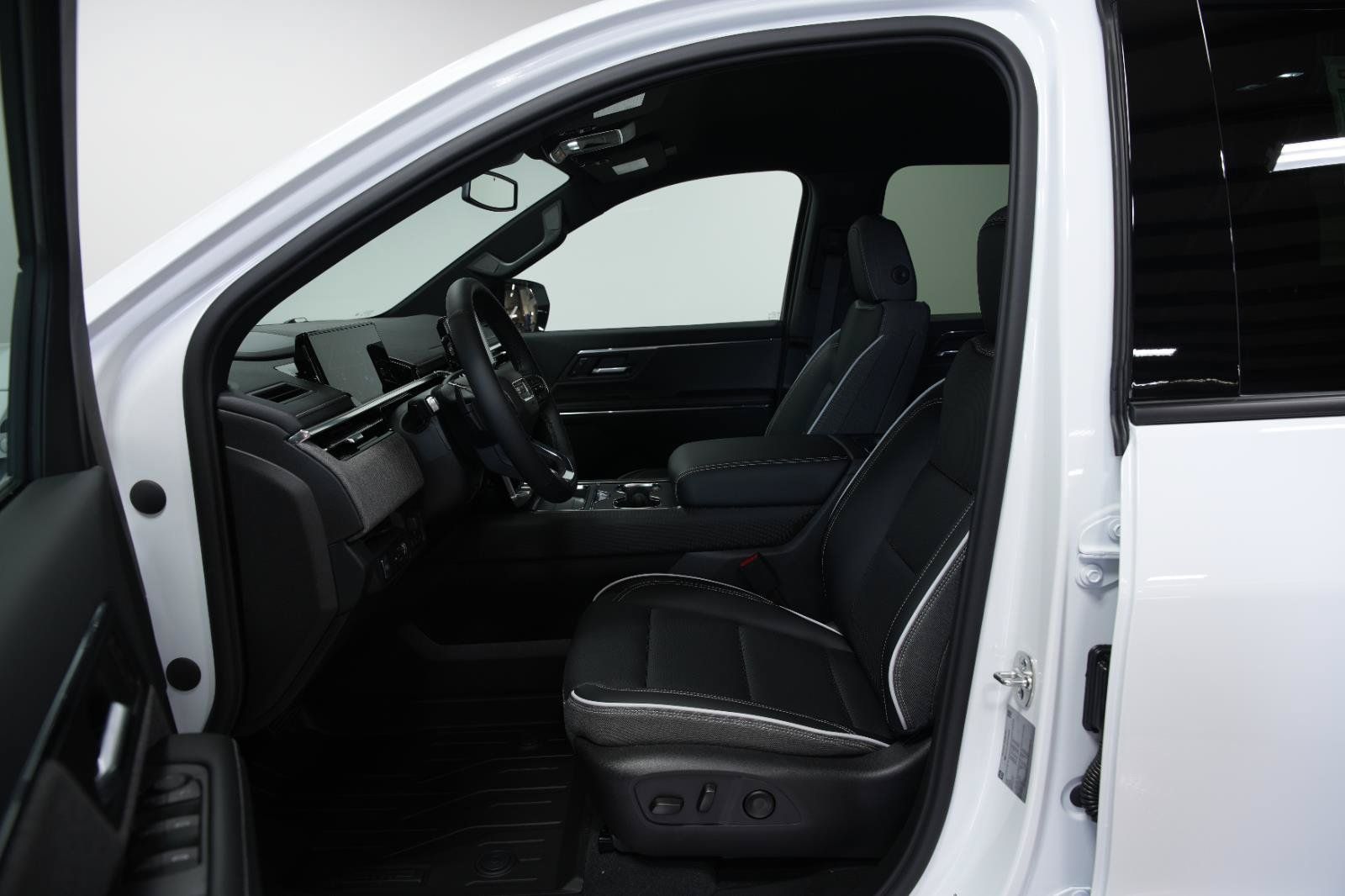 New 2026 GMC Sierra EV Elevation AWD/4WD image 25