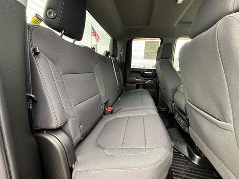 Used 2022 GMC Sierra 2500 SLE w/ SLE Value Package; image 47