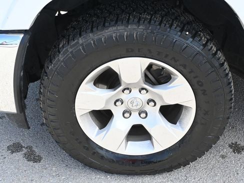 Used 2025 RAM 1500 Big Horn AWD/4WD image 6