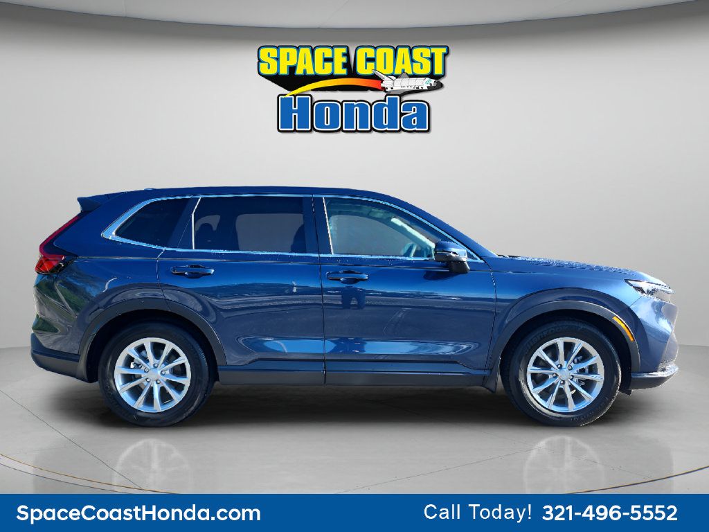 Used 2025 Honda CR-V EX image 2