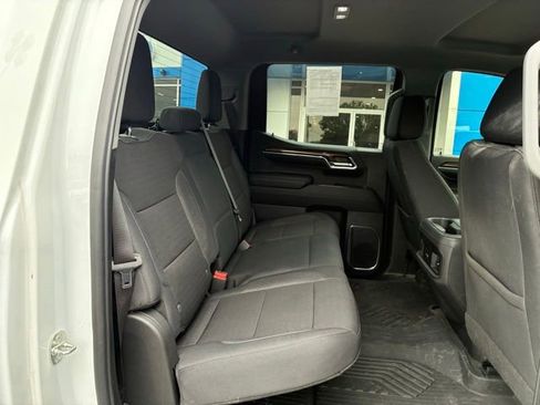 Used 2024 Chevrolet Silverado 1500 LT Trail Boss w/ Protection Package AWD/4WD image 13
