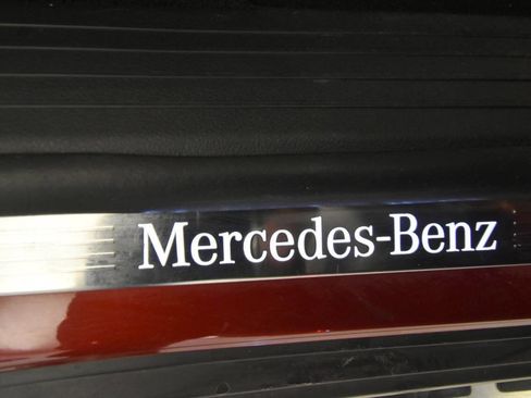 Used 2021 Mercedes-Benz GLS 450 4MATIC image 21