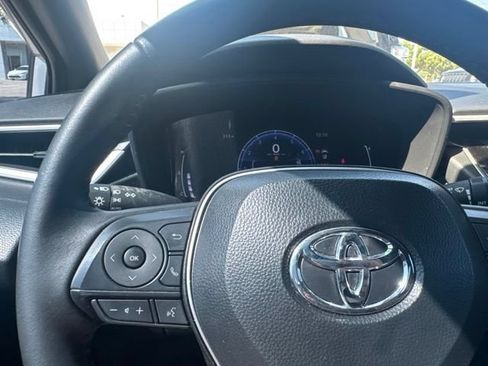 Used 2026 Toyota Corolla SE FWD image 14