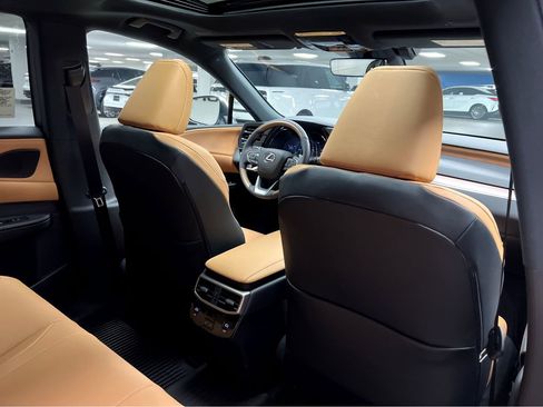 New 2026 Lexus RX 350h AWD/4WD image 22