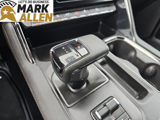 Used 2024 GMC Sierra 1500 AT4 w/ Technology Package AWD/4WD image 16
