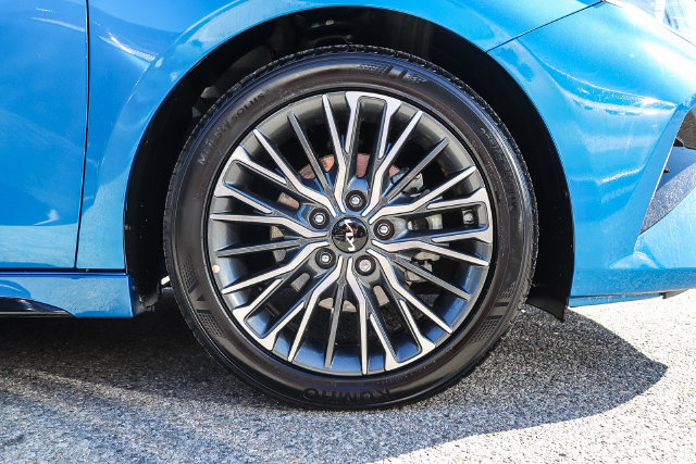 Certified 2024 Kia Forte GT-Line w/ GT-Line Premium Package FWD image 12