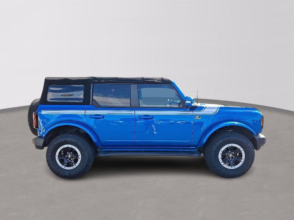 Used 2023 Ford Bronco Outer Banks w/ Sasquatch Package AWD/4WD image 7