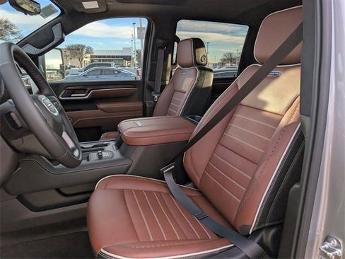 New 2026 GMC Sierra 2500 Denali Ultimate image 19