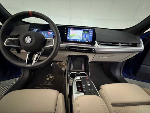 Used 2025 BMW X1 M35i w/ Shadowloine Package AWD/4WD image 15