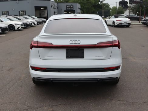 Used 2021 Audi e-tron Premium Plus w/ Premium Plus Package AWD/4WD image 6
