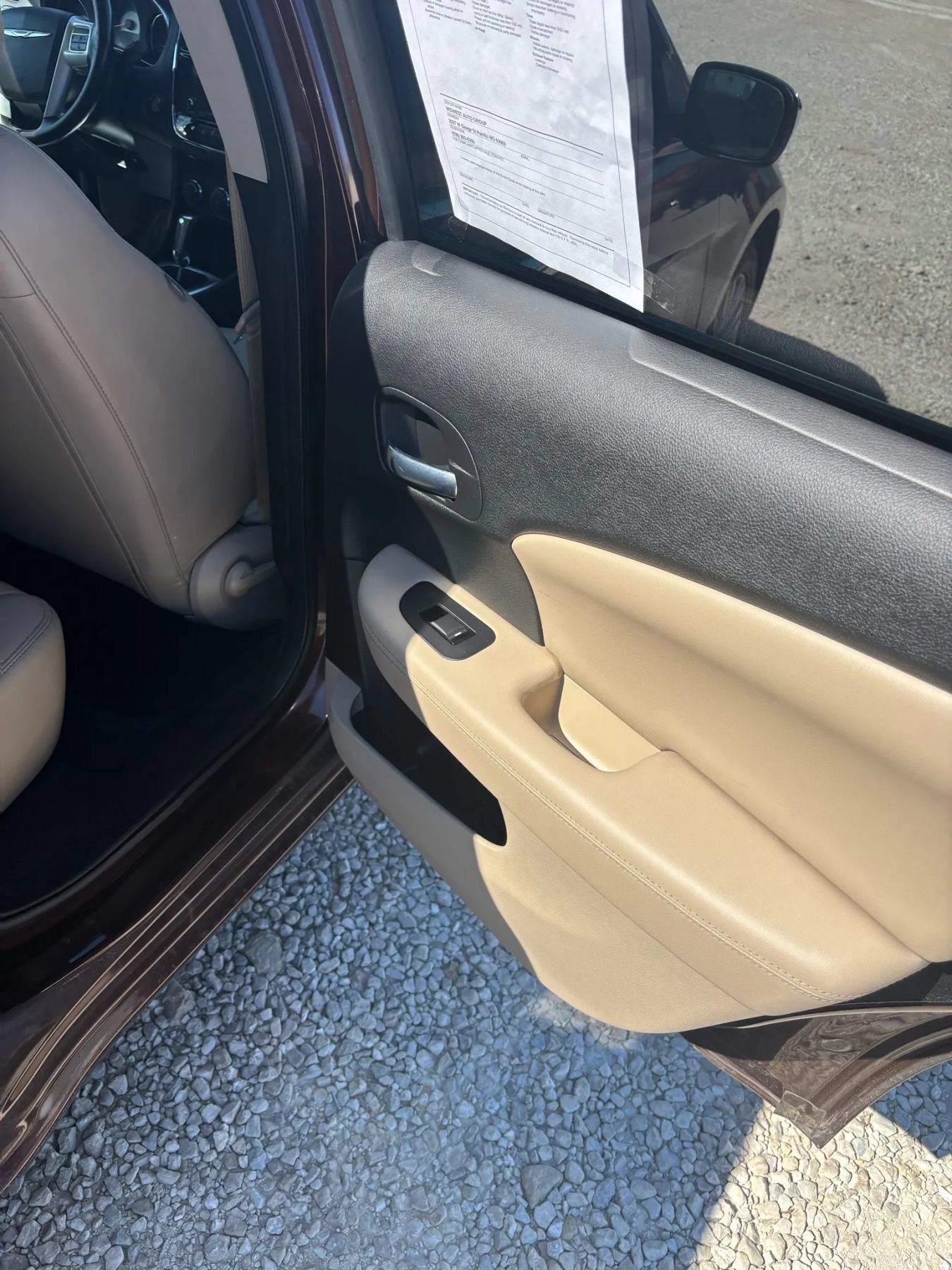 Used 2012 Chrysler 200 Limited FWD image 18