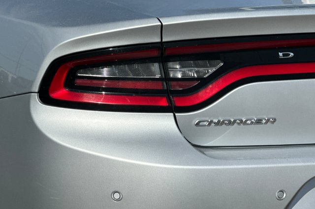 Certified 2022 Dodge Charger SXT RWD image 25