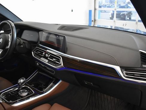 Used 2023 BMW X5 M50i w/ Executive Package image 20